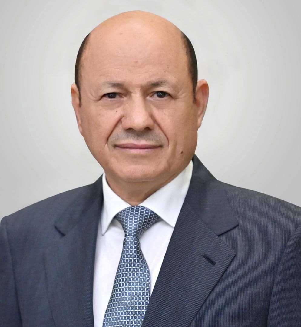 رئيس مجلس القيادة يعزي بوفاة رجل الاعمال الحاج علي عبده ثابت